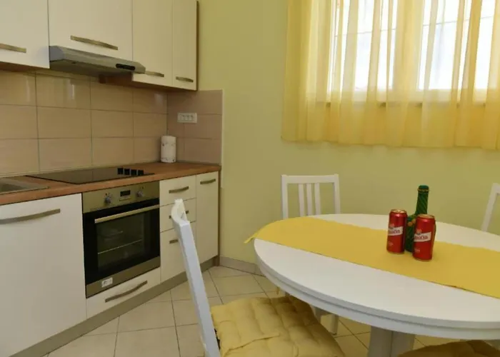 Appartamento Two Bedroom With Balcony And Garden View San Pietro di Brazza