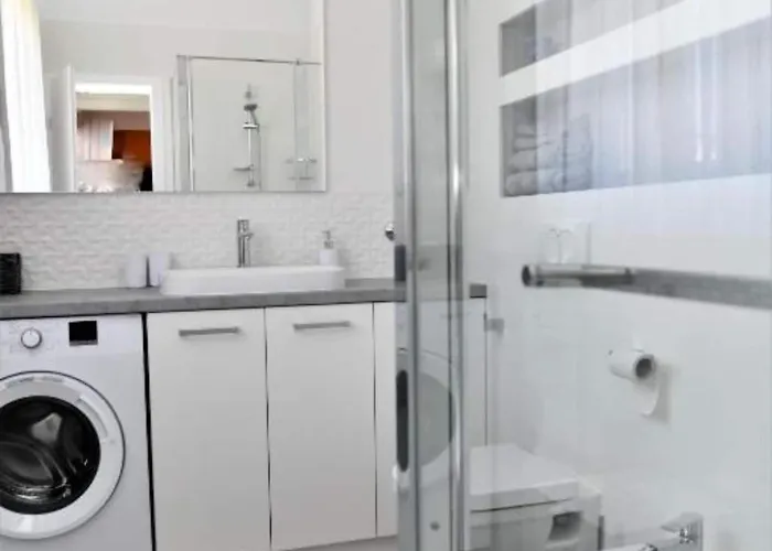 Appartamento Two Bedroom With Balcony And Garden View *